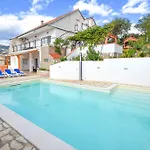 House Rovana