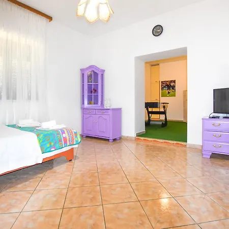 House Rovana Дом отдыха