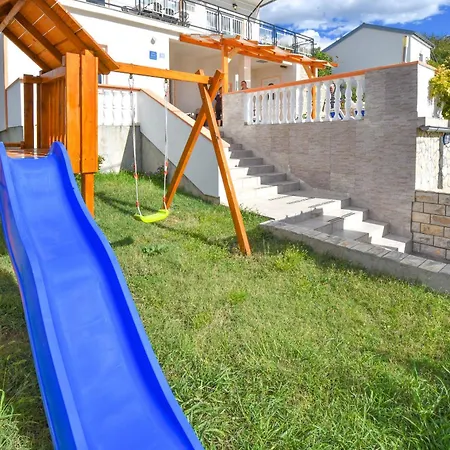 Дом отдыха House Rovana Рованьска