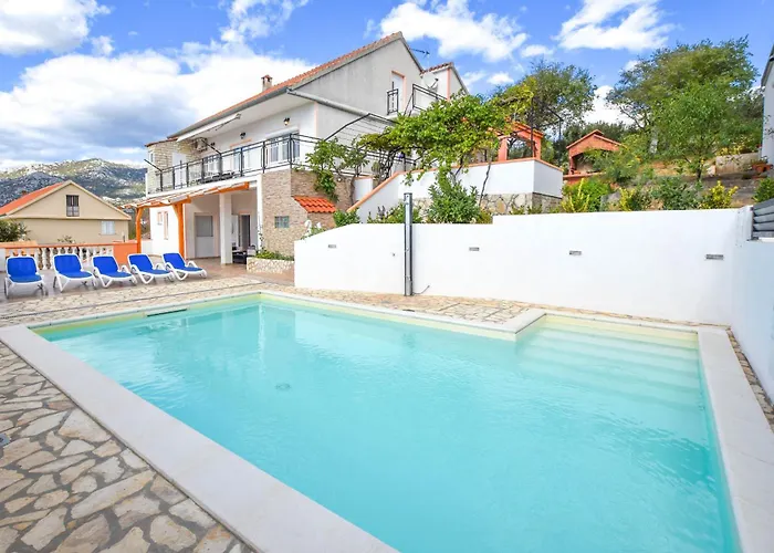 House Rovana