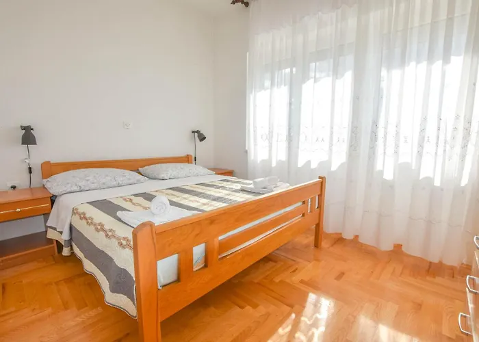 House Rovana Holiday home *