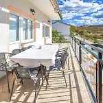 House Rovana Holiday home *