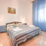Holiday home House Rovana Rovanjska