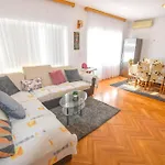 House Rovana *